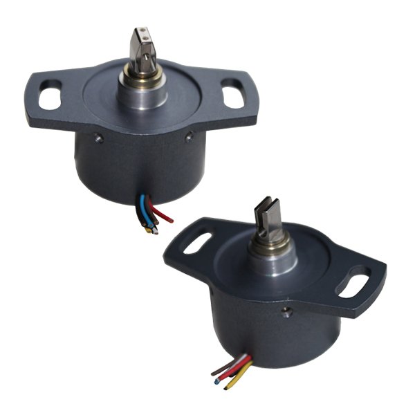 Sensori rotativi effetto Hall con IP67